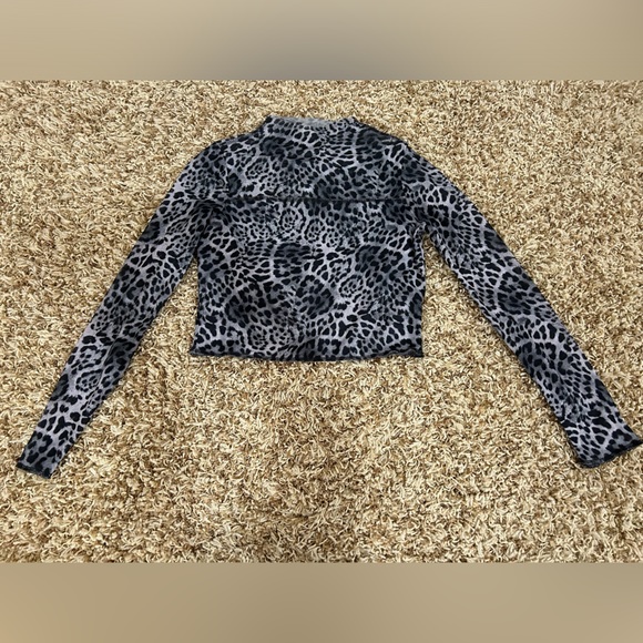 mimosa Tops - Sheer cropped shirt